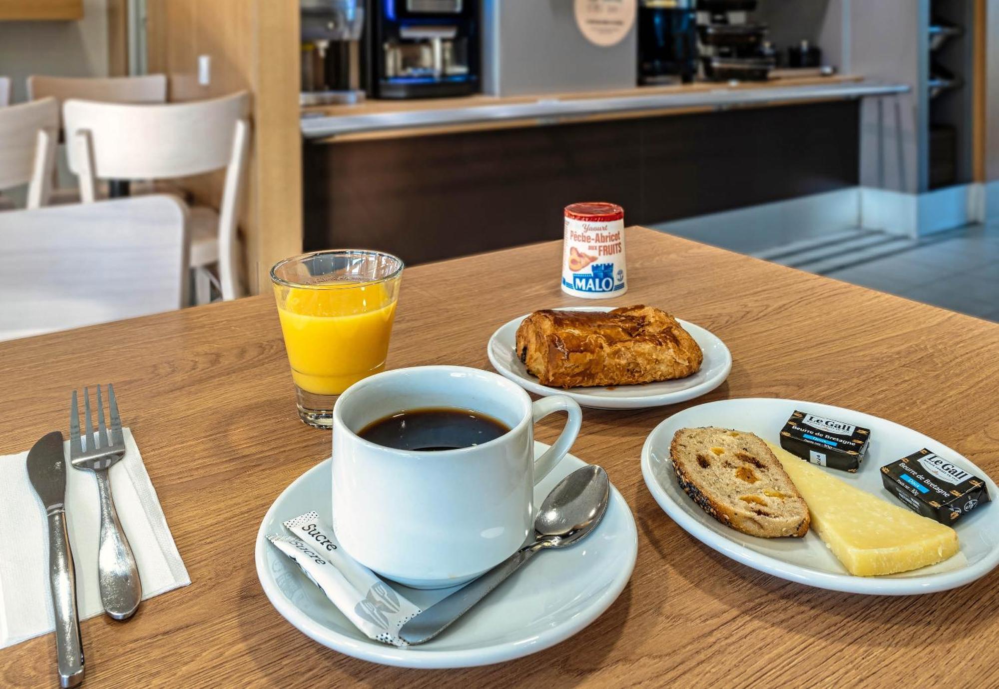 B&B Hotel Quimper Nord Douarnenez Екстер'єр фото