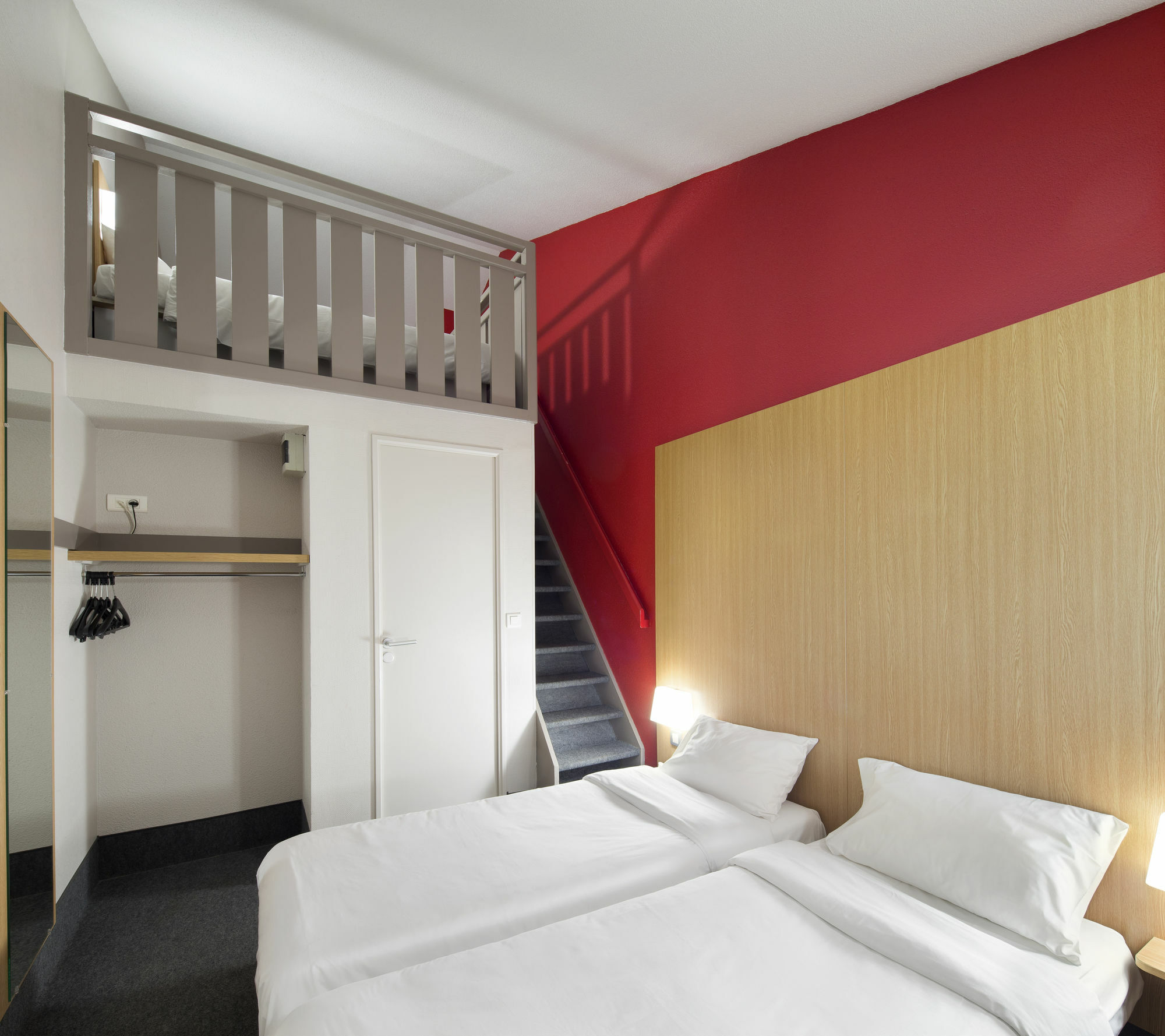 B&B Hotel Quimper Nord Douarnenez Екстер'єр фото